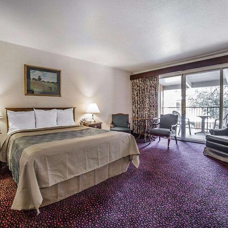 Econo Lodge Near Reno-Sparks Convention Center Εξωτερικό φωτογραφία