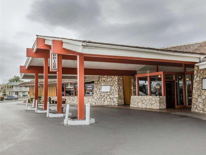 Econo Lodge Near Reno-Sparks Convention Center Εξωτερικό φωτογραφία